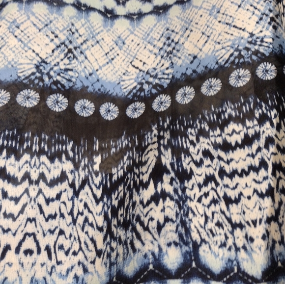 2 Pc:Tommy Bahama Silk Blouse Blue+ Maurices Skirt TAG, Tye, Tropical, XL - Picture 5 of 16